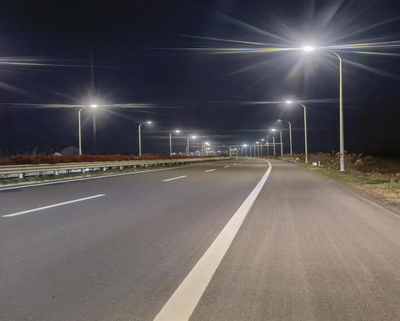 江蘇334省道南通如東段東段照明工程全線亮燈，點(diǎn)亮民生與發(fā)展的“光明之路”
